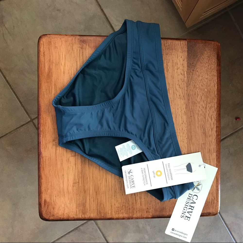 Carve bikini bottoms